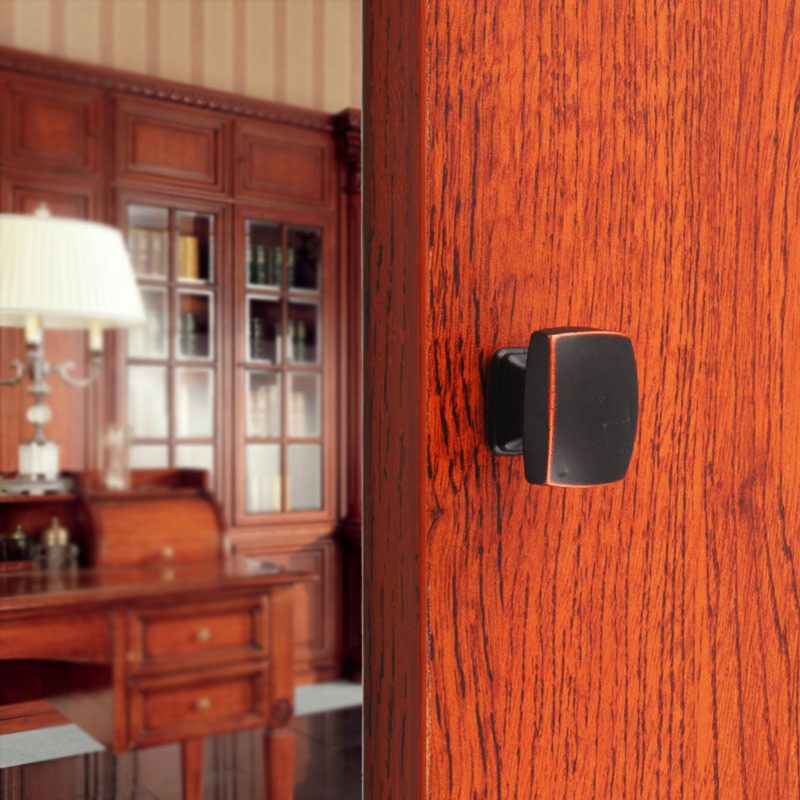 3689 Small Town Collection Antique Black With Red Copper Highlight 30mm Rectangle Knob