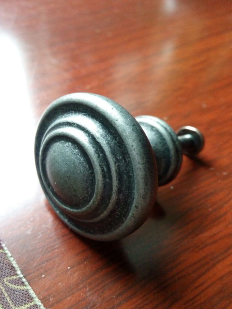 5175 Small Town Collection Pewter 33mm Contentric Fluted Round Knob